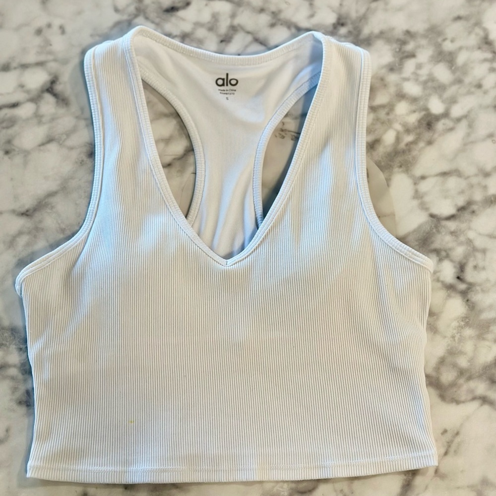 ALO Yoga Women's White V-Neck Tank Top